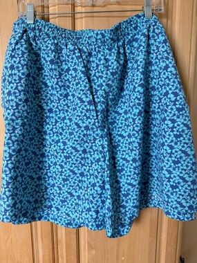 Columbia Blue and Aqua Floral Print Shorts
